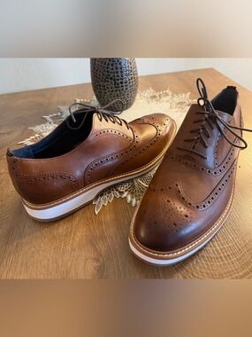 Men’s Cole Haan Wing Tipped Toe Oxfords made in Vietnam 12 M NWOB
